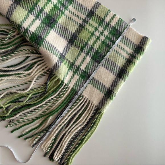 Vintage Banana Republic 04/HOL Plaid Wool/Cashmere Rabbit Hair scarf Wrap Fringe - Picture 8 of 10